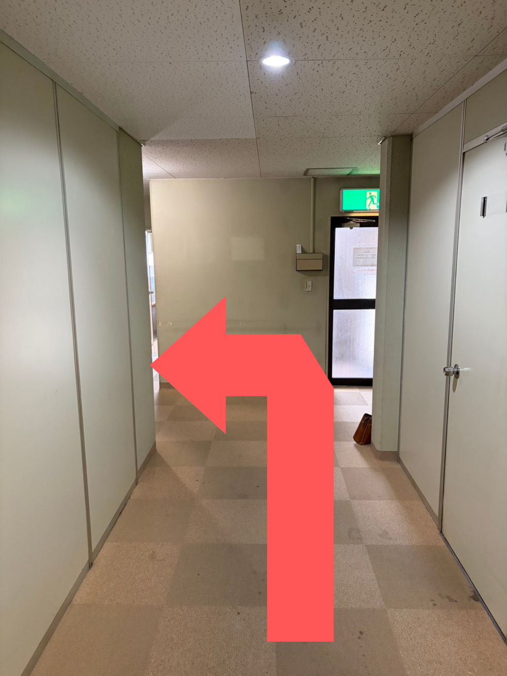 50 相談会場通路4